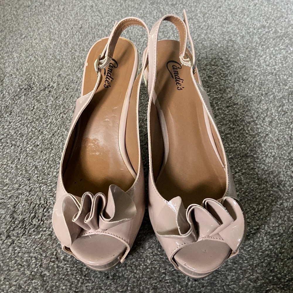 Womens peep toe high wedges
